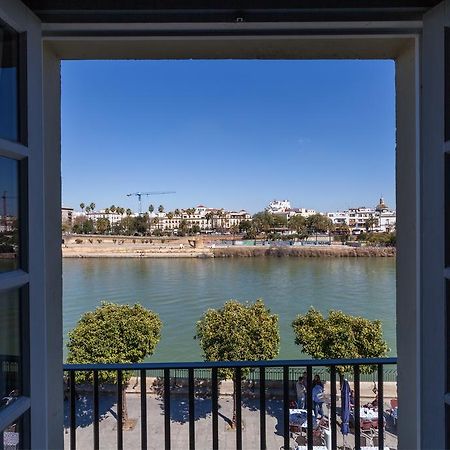 Green-Apartments Puente De Triana Seville Exterior photo